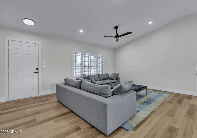 5th image of 21406 S Greenfield Rd, Gilbert, AZ 85298 | MLS# 7017307