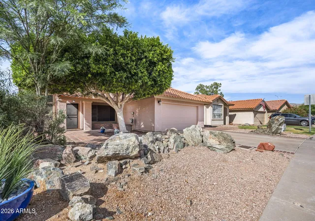 Homes for sale in Phoenix, AZ | 14048 S 40th St, Phoenix, AZ 85044 | MLS# 7018354