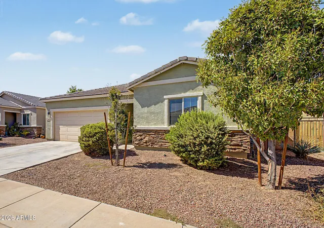Photo 3 of Single family home for sale at 308 W Pacific Dr, Casa Grande, AZ 85122 | MLS# 7018754 | Listing updated on 2026-09-20