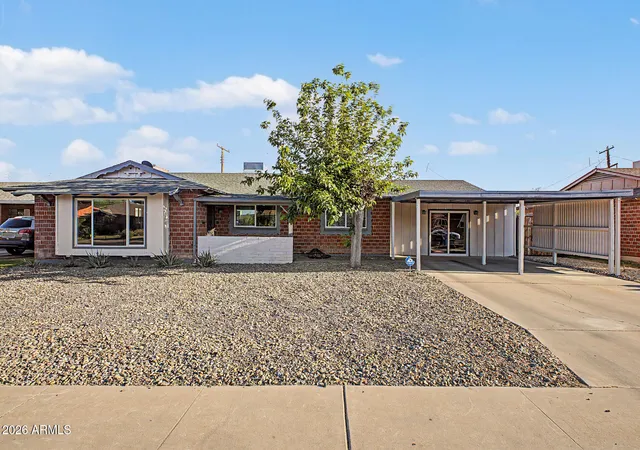 1st image of 3925 W Krall St, Phoenix, AZ 85019 | MLS# 7019791
