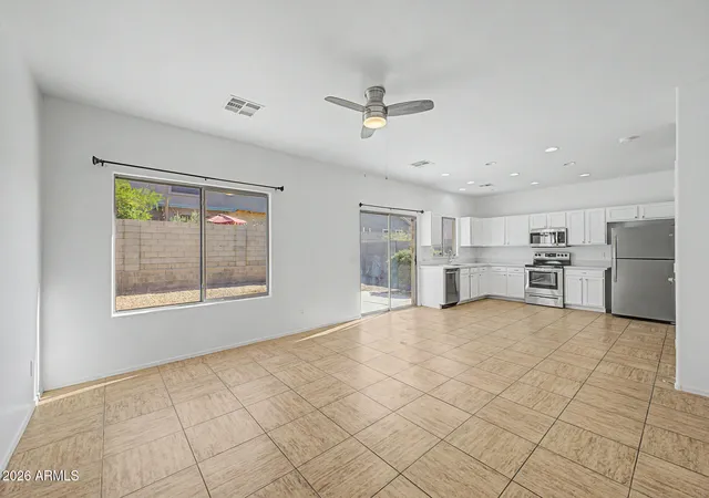 Photo 1 of Single family home for sale at 625 E Atlanta Ave, Phoenix, AZ 85040 | MLS# 7020825 | Listing updated on 2026-08-31