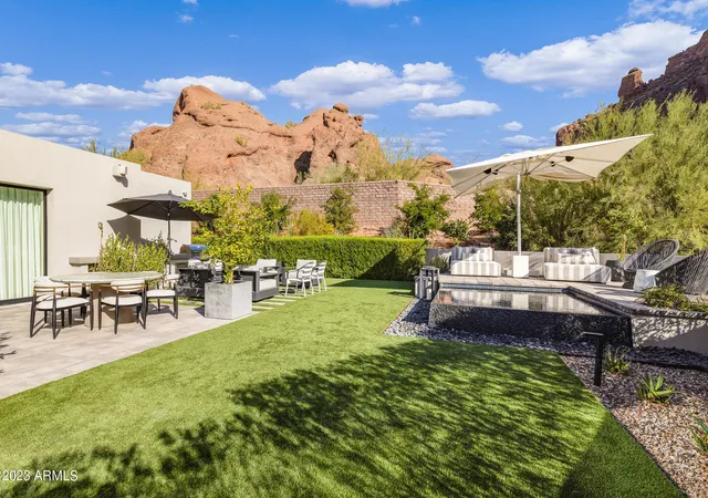 Photo 4 of Single family home for sale at 5841 N Echo Cyn Cir, Phoenix, AZ 85018 | MLS# 7017176 | Listing updated on 2026-08-18