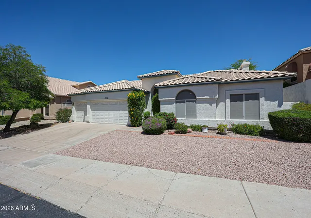 Homes for sale in Phoenix, AZ | 1330 E Voltaire Ave, Phoenix, AZ 85022 | MLS# 7019163