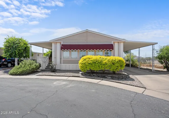 Photo 2 of Manufactured home for sale at 2701 E Utopia Rd #153, Phoenix, AZ 85050 | MLS# 7018996 | Listing updated on 2026-04-24