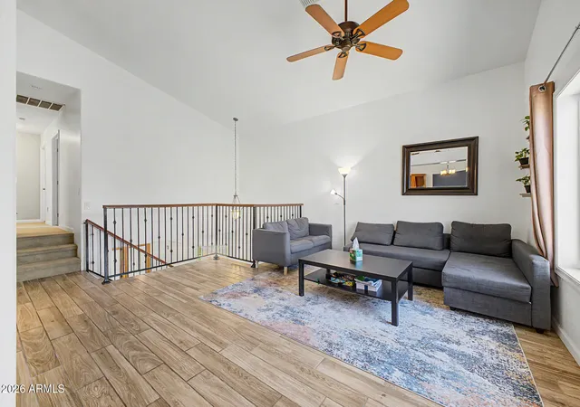 5th image of 3729 E Taro Ln, Phoenix, AZ 85050 | MLS# 7021925