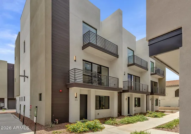 1st image of 4220 N 32nd St #34, Phoenix, AZ 85018 | MLS# 7017511