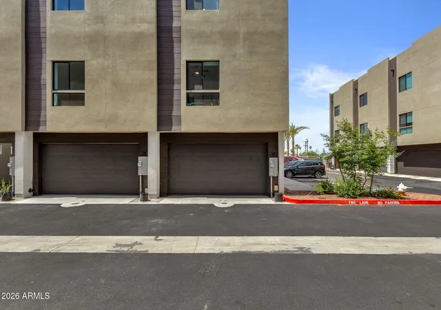 3rd image of 4220 N 32Nd St #34, Phoenix, AZ 85018 | MLS# 7017511