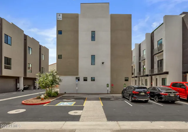 4th image of 4220 N 32Nd St #34, Phoenix, AZ 85018 | MLS# 7017511
