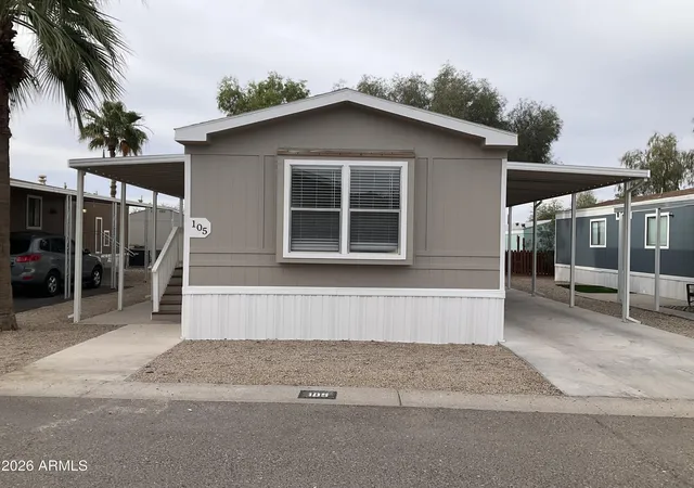 Homes for sale in Apache Junction, AZ | 2292 N Ironwood Dr #105, Apache Junction, AZ 85120 | MLS# 7017655