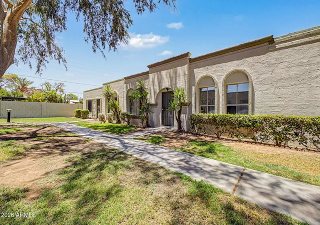 Photo 3 of Townhouse for sale at 5873 E Thomas Rd, Scottsdale, AZ 85251 | MLS# 7017679 | Listing updated on 2026-09-17