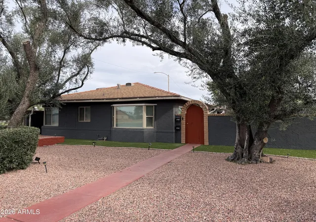 Homes for sale in Phoenix, AZ | 548 & 550 W San Juan Ave, Phoenix, AZ 85013 | MLS# 7017676