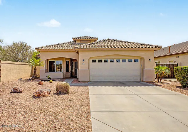 Photo 1 of Single family home for sale at 8111 W Deanna Dr, Peoria, AZ 85382 | MLS# 7021960 | Listing updated on 2026-07-07