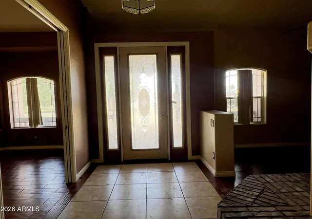 5th image of 3341 E Arianna Ct, Gilbert, AZ 85298 | MLS# 7019111