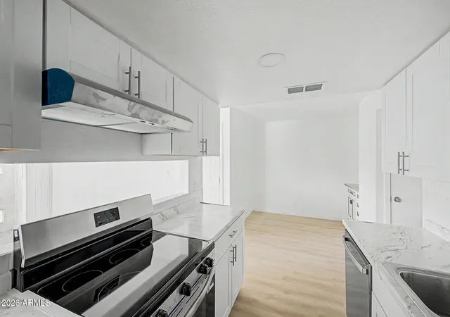 Photo 1 of Townhouse for sale at 3422 N 12th Place, Phoenix, AZ 85014 | MLS# 7020709 | Listing updated on 2026-08-27