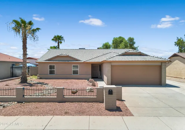 Homes for sale in Glendale, AZ | 6321 W Beryl Ave, Glendale, AZ 85302 | MLS# 7042477