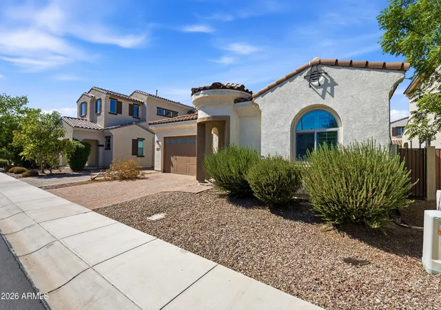 Photo 1 of Single family home for sale at 2912 E Ebony Dr, Chandler, AZ 85286 | MLS# 7017955 | Listing updated on 2026-08-19