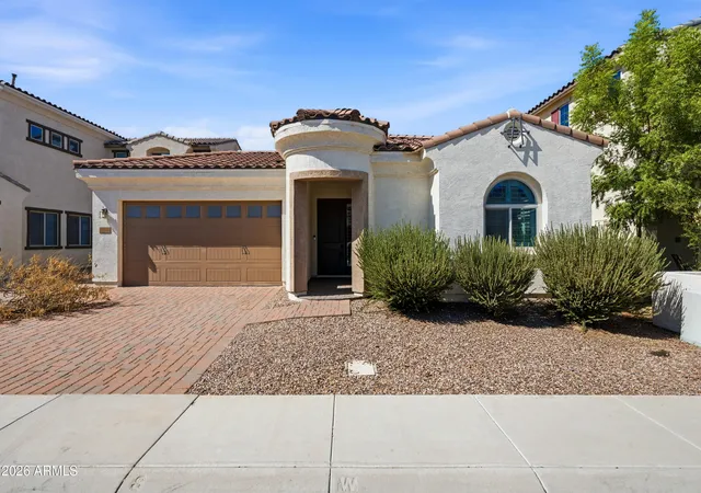 Photo 3 of Single family home for sale at 2912 E Ebony Dr, Chandler, AZ 85286 | MLS# 7017955 | Listing updated on 2026-08-19
