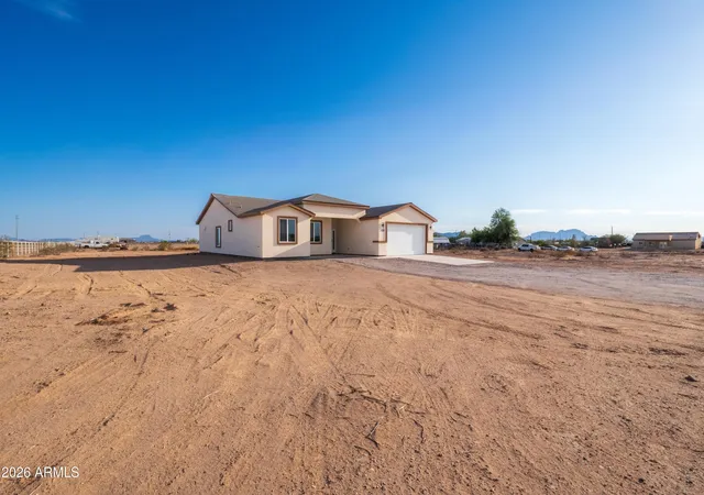 Photo 3 of Single family home for sale at 37019 W Whitton Ave, Tonopah, AZ 85354 | MLS# 7018248 | Listing updated on 2026-06-08