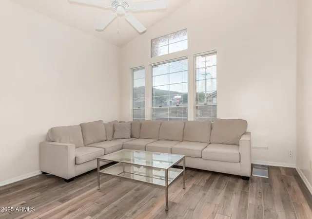5th image of 2403 E Mountain Vista Dr, Phoenix, AZ 85048 | MLS# 7018011