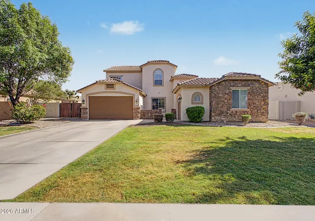 1st image of 943 E Elmwood Pl, Chandler, AZ 85249 | MLS# 7018038