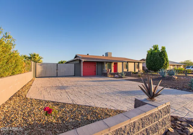 Photo 2 of Sale Pending at 9813 E Adobe Rd, Mesa, AZ 85207 | MLS# 7018756 | Listing updated on 2026-08-29