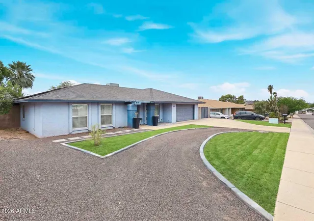 Photo 3 of Single family home for sale at 1037 E Acoma Dr, Phoenix, AZ 85022 | MLS# 7019656 | Listing updated on 2026-09-17