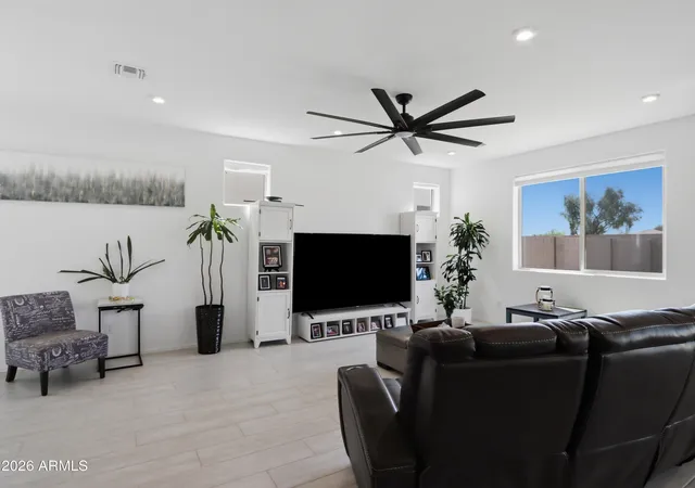 Photo 2 of Single family home for sale at 7413 W Rovey Ave, Glendale, AZ 85303 | MLS# 7021862 | Listing updated on 2026-09-11