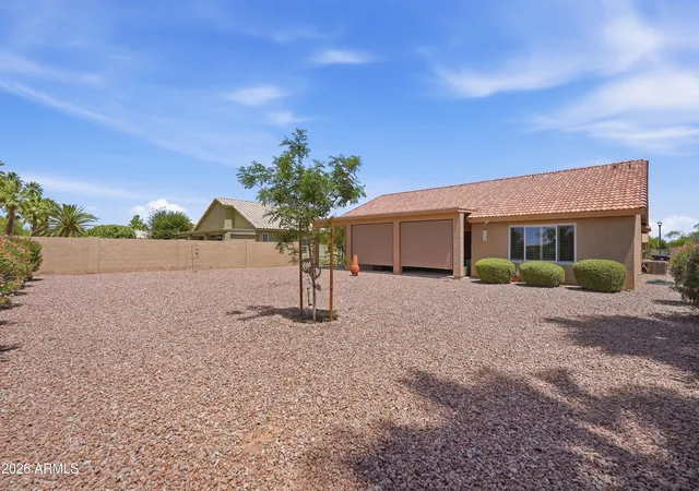 Homes for sale in Sun Lakes, AZ | 24950 S Lakewood Dr, Sun Lakes, AZ 85248 | MLS# 7021841