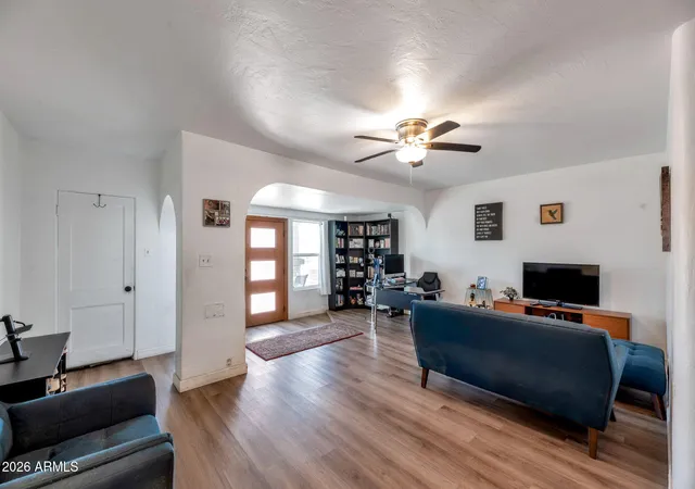 Photo 4 of Single family home for sale at 1505 E Willetta St, Phoenix, AZ 85006 | MLS# 7023262 | Listing updated on 2026-09-17