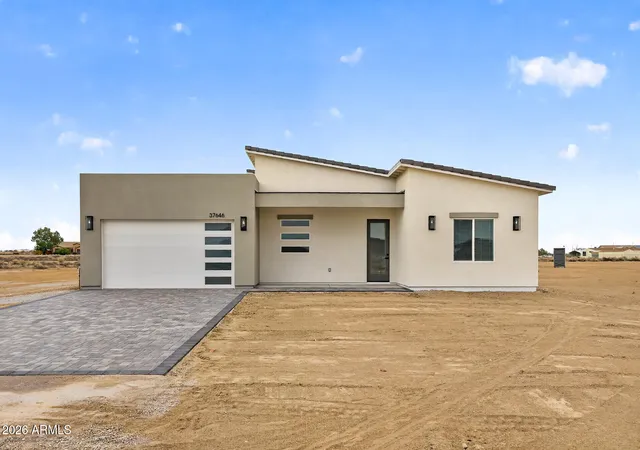 Homes for sale in Tonopah, AZ | 37646 W Illini St, Tonopah, AZ 85354 | MLS# 7019078