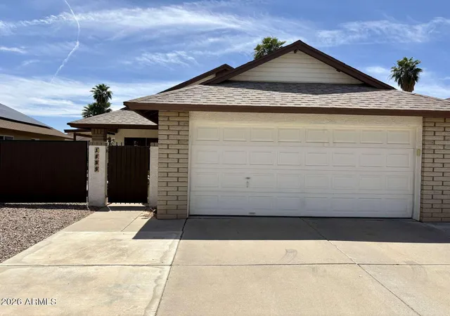 Photo 2 of Single family home for sale at 1833 E Bluefield Ave, Phoenix, AZ 85022 | MLS# 7018978 | Listing updated on 2026-09-15