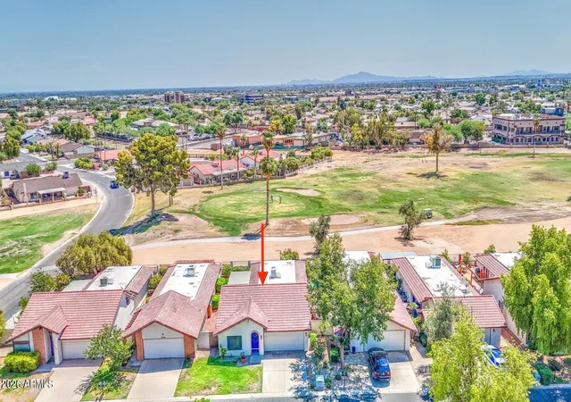 2nd image of 12243 S Chippewa Dr, Phoenix, AZ 85044 | MLS# 7019350