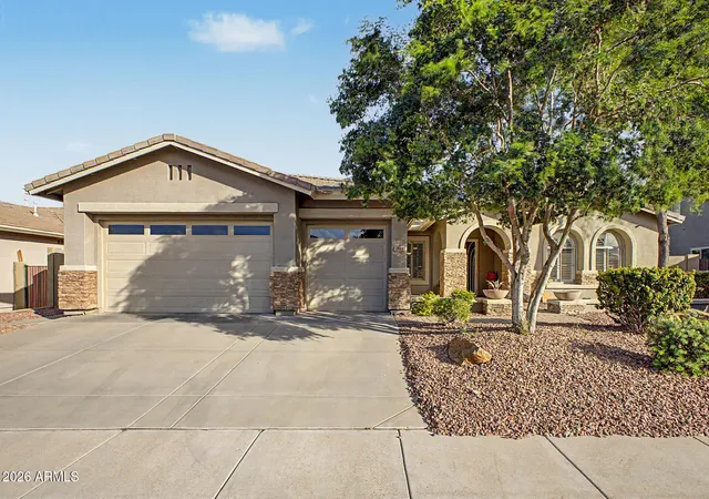Photo 4 of Sale Pending at 2813 W Sousa Dr, Anthem, AZ 85086 | MLS# 7020335 | Listing updated on 2026-09-09