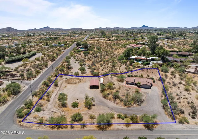 Photo 3 of Single family home for sale at 1455 N Lazy Fox Rd, Wickenburg, AZ 85390 | MLS# 7019870 | Listing updated on 2026-09-13