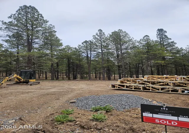 Photo 2 of Sale Pending at 2159 Asi Va Spring Trl, Flagstaff, AZ 86005 | MLS# 7020911 | Listing updated on 2026-04-29