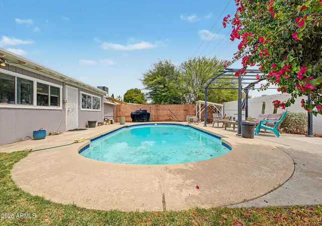 27th image of 2037 W State Ave, Phoenix, AZ 85021 | MLS# 7019737