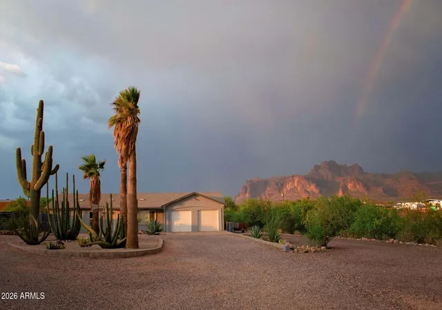 Photo 1 of Single family home for sale at 2330 E Broadway Ave, Apache Junction, AZ 85119 | MLS# 7020115 | Listing updated on 2026-10-29