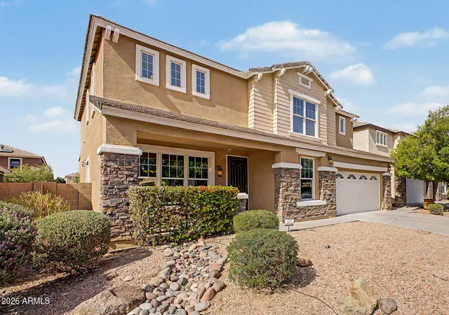 5th image of 4034 W Saint Kateri Dr, Phoenix, AZ 85041 | MLS# 7020821