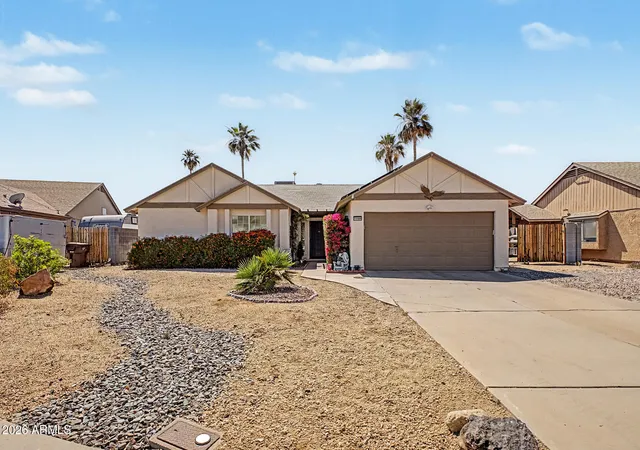 Photo 1 of Single family home for sale at 11808 N 78th Drive, Peoria, AZ 85345 | MLS# 7020438 | Listing updated on 2026-09-22