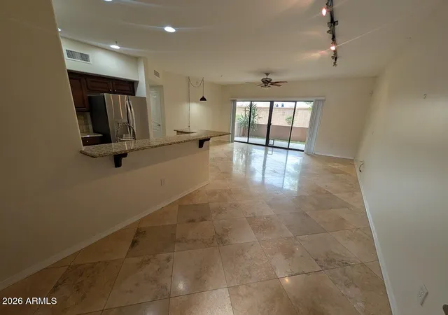 3rd image of 20660 N 40Th St #1052, Phoenix, AZ 85050 | MLS# 7024080