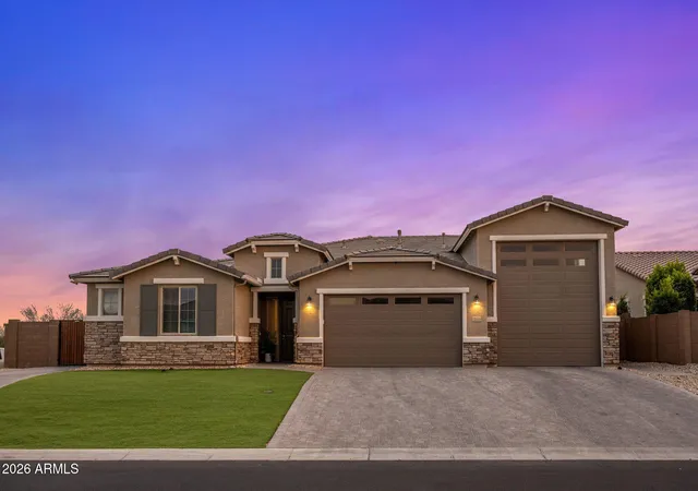 Photo 1 of Single family home for sale at 12515 W Tuckey Ln, Glendale, AZ 85307 | MLS# 7022095 | Listing updated on 2026-06-18