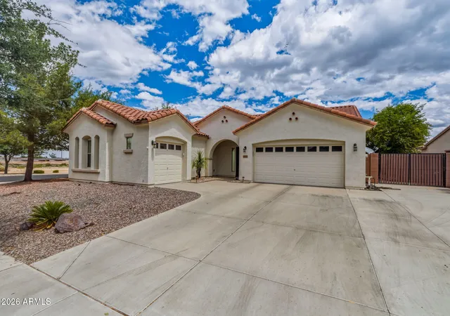3rd image of 2914 E Coconino Dr, Gilbert, AZ 85298 | MLS# 7019939