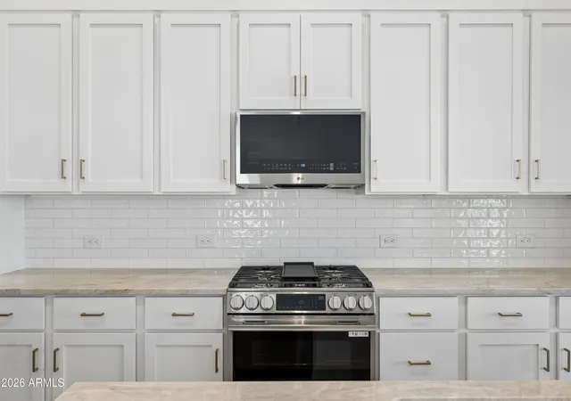 Photo 3 of Sale Pending at 5648 W Posse Dr, Eloy, AZ 85131 | MLS# 7019951 | Listing updated on 2026-08-11