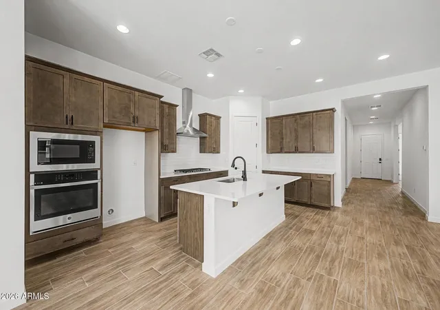 Photo 2 of Sale Pending at 16976 W Desert Ln, Goodyear, AZ 85338 | MLS# 7020073 | Listing updated on 2026-09-29