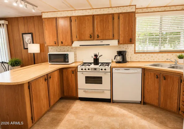 Photo 2 of Manufactured home for sale at 2460 E Main St #B6, Mesa, AZ 85213 | MLS# 7020248 | Listing updated on 2026-08-14