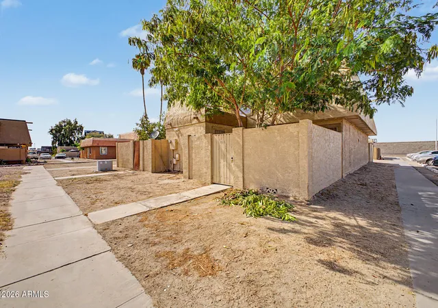 2nd image of 4016 S 44th Pl, Phoenix, AZ 85040 | MLS# 7021753