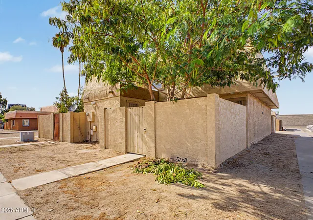 3rd image of 4016 S 44Th Pl, Phoenix, AZ 85040 | MLS# 7021753