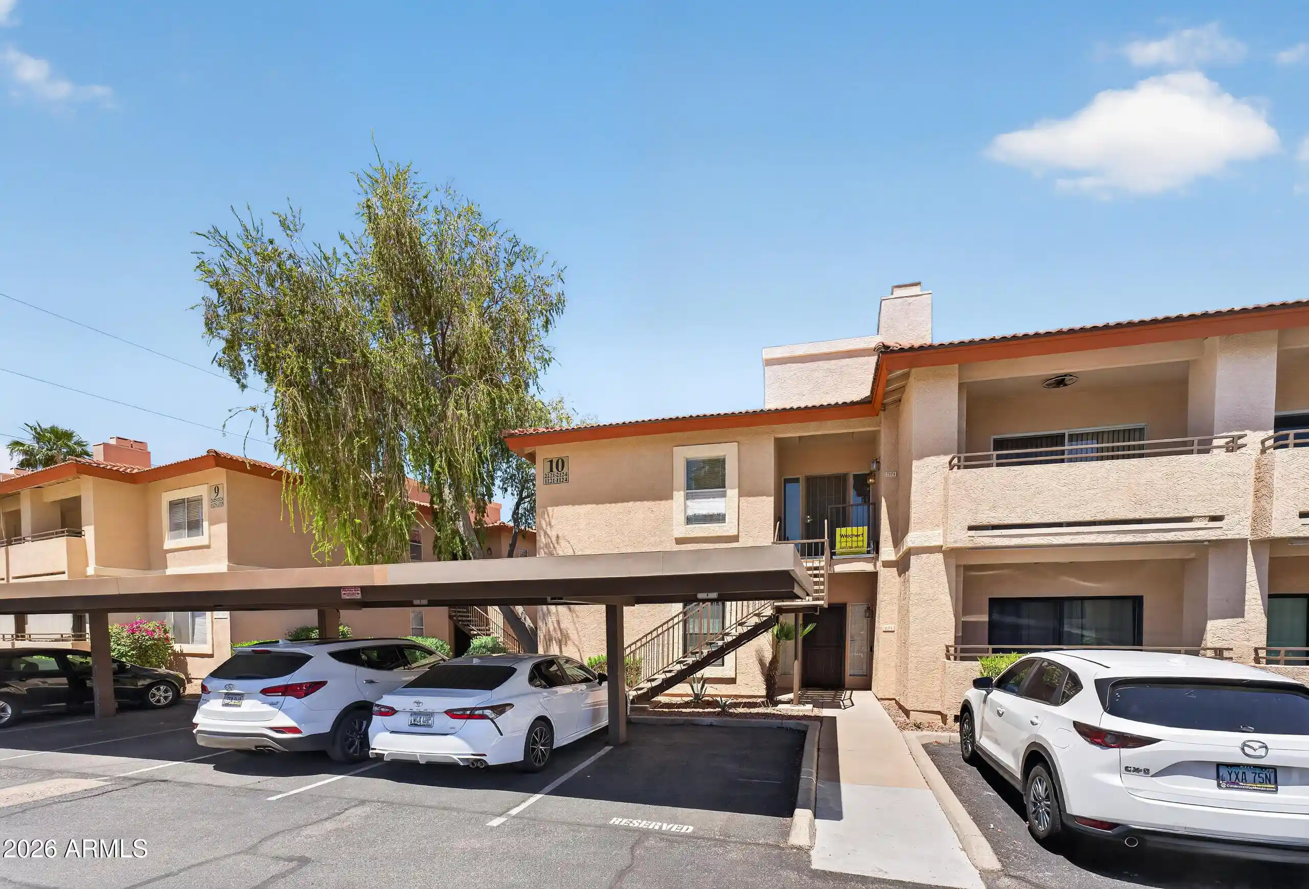 Listing Photo 2 - Condo for sale in 10410 N Cave Creek Rd located at 10410 N Cave Creek Rd, Phoenix, AZ 85020 - Unit #2124