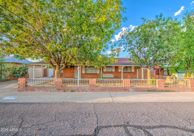Single family home for sale at 3428 W Tuckey Ln, Phoenix, AZ 85017 | MLS# 7021395