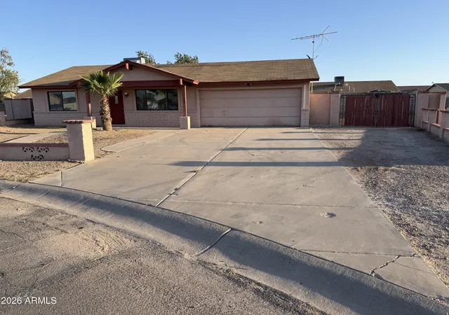 Photo 3 of Sale Pending at 9957 W Pacifico Dr, Arizona City, AZ 85123 | MLS# 7020933 | Listing updated on 2026-06-17